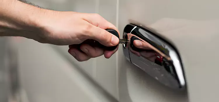 Why Choose Our Auto Locksmith Team in Downers Grove, IL?